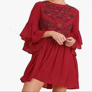 Umgee Mini Red Floral Embroidered Bell Flutter Sleeves Dress Size Medium